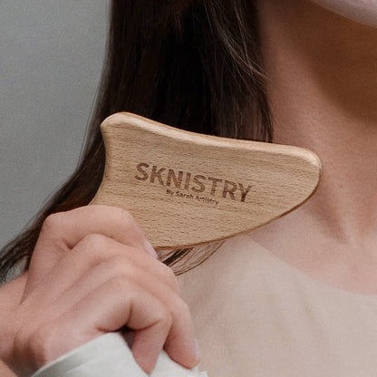 The SKNISTRY Eco Face Tool